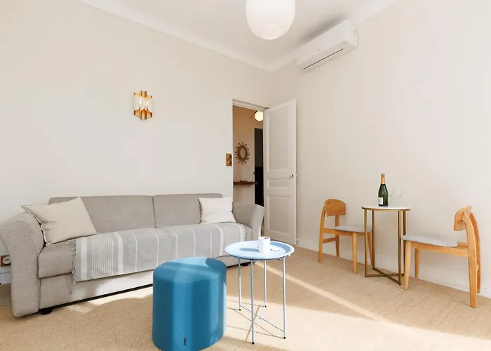 Yello Yourhosthelper * קאן