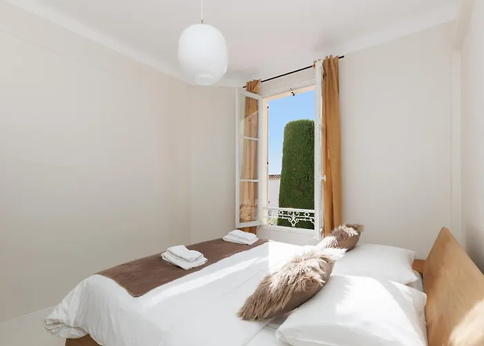 Apartmán Yello Yourhosthelper